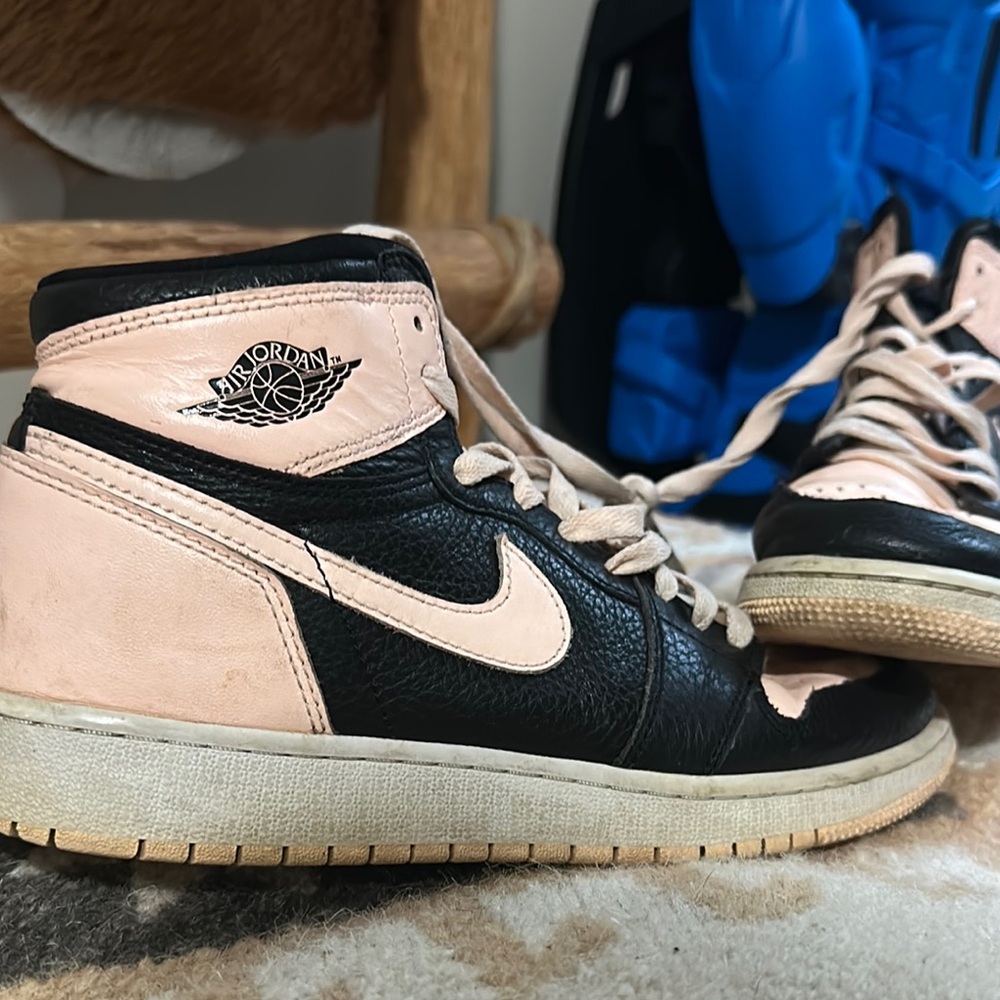 Black Pink Nike Jordan 1 Mids